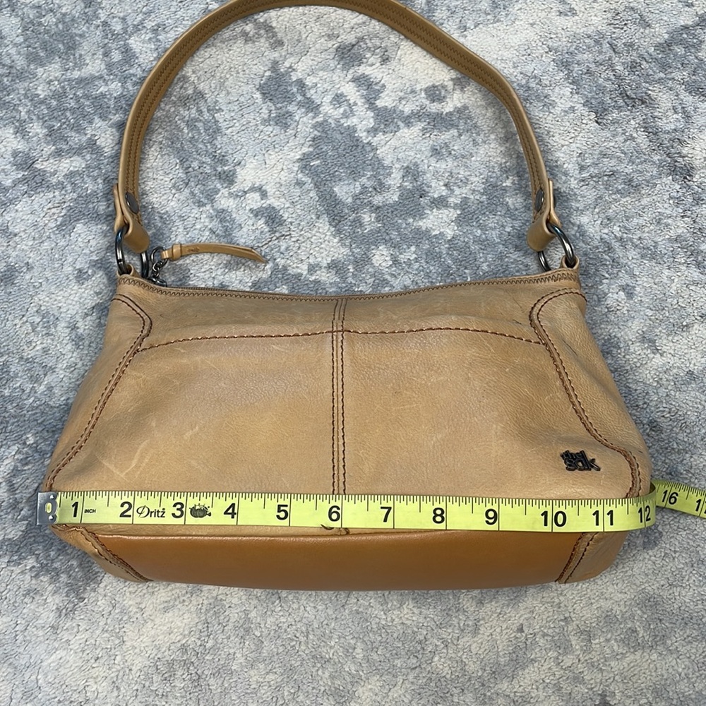 SOLD The Sak Scotch Iris Tan Beige Leather Hobo Shoulder Bag Minimalist Casual - Picture 7 of 16
